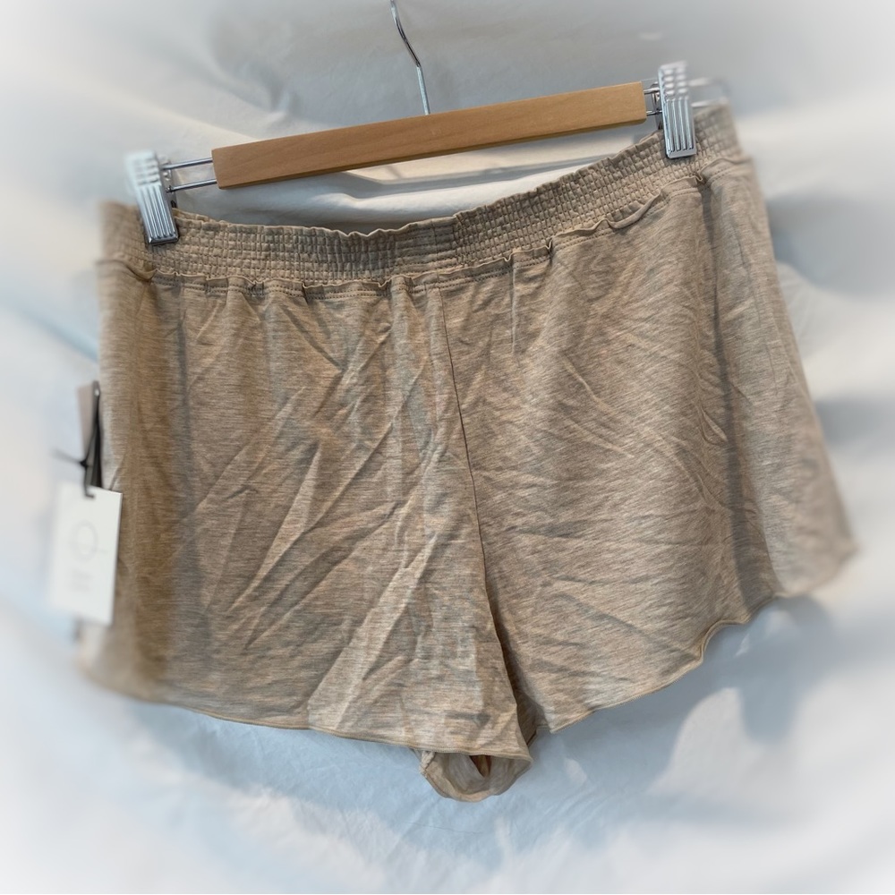 🇨🇦PAPER LABEL sleep shorts size M